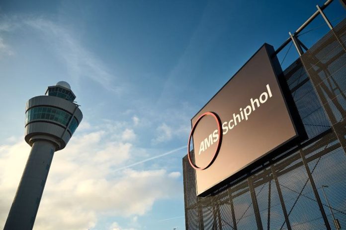 Schiphol increases traffic despite fewer flights