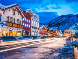 21 Best Places to Visit in December in the USA (2025 Edition)