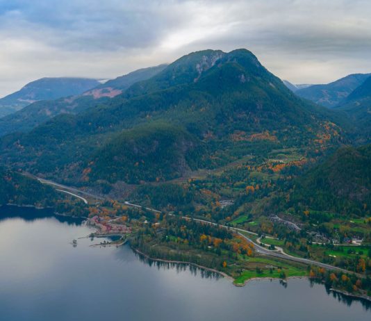 Sea to Sky Highway Ranks Among World’s Best EV Road Trips