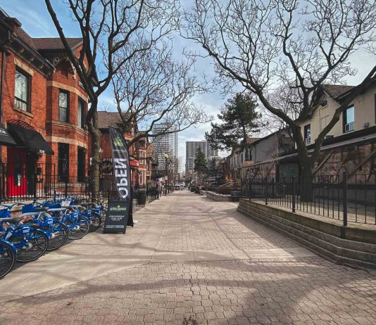 Best Things to Do in Hamilton, Ontario: Waterfalls, Art, Food & Day Trip Ideas